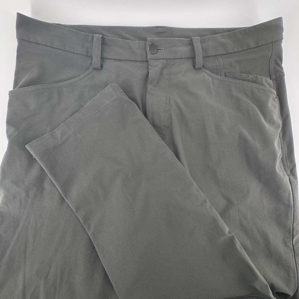 Lululemon ABC Pant Classic Charcoal Grey Mens 36 Straight Leg Technical Trousers